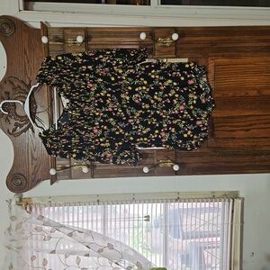 Terra & Sky plus sz 2X peasant style floral blouse